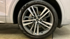 Audi Q5 40 TDI Quattro Sport 5dr S Tronic [C+S] Diesel Estate